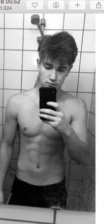 OnlyFans cuenta tommy2510 avatar 1
