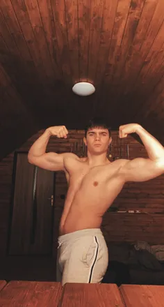OnlyFans cuenta vestylusam header 2