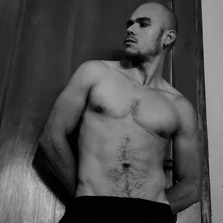 OnlyFans account  use3rx avatar 1