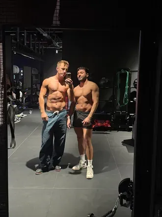 OnlyFans of chrisandleo