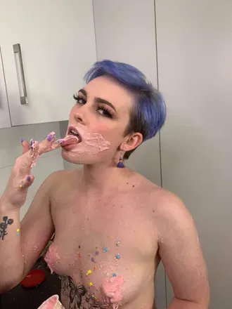 OnlyFans cuenta pixieflick avatar 1