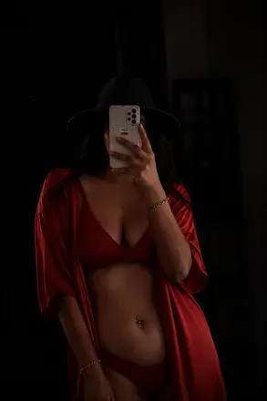 OnlyFans cuenta themarroom header 2