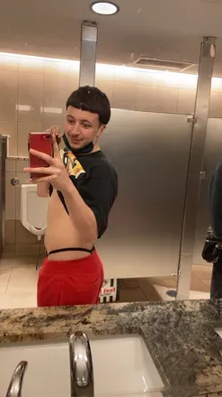 OnlyFans cuenta throw4d avatar 1