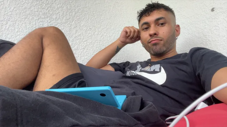 OnlyFans cuenta alex_vxsxrx header 2