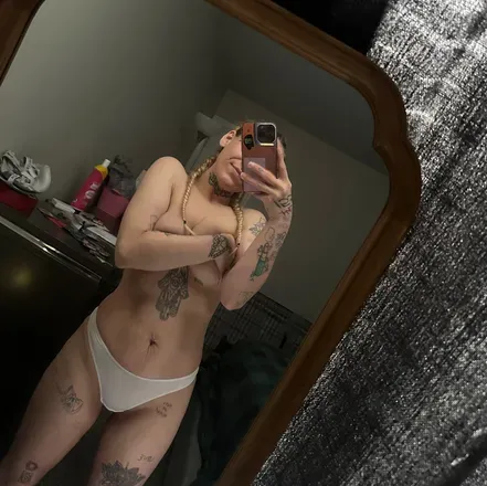 OnlyFans cuenta doomedrose avatar 1