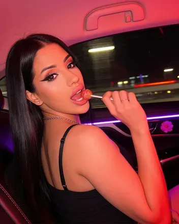 OnlyFans account  kalydakimprivate avatar 1