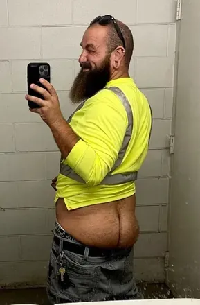 OnlyFans account  constructionbear avatar 1