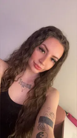 OnlyFans cuenta iwantluna avatar 1