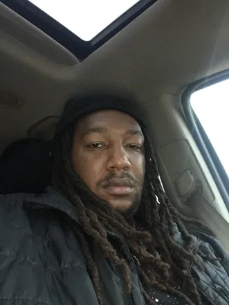 OnlyFans account  myrogetthemracks avatar 1