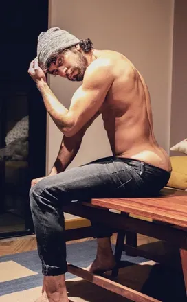 OnlyFans cuenta xtracharly avatar 1