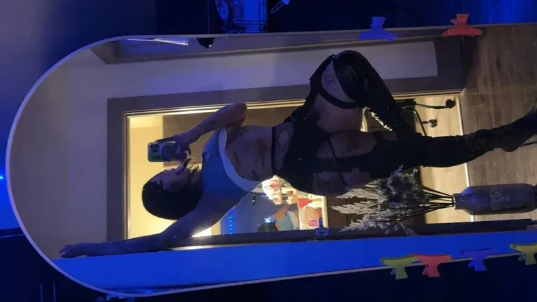 OnlyFans cuenta kittytaylor header 2