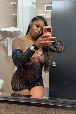OnlyFans of fineasfuckkk