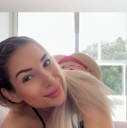 OnlyFans cuenta pam06 header 2