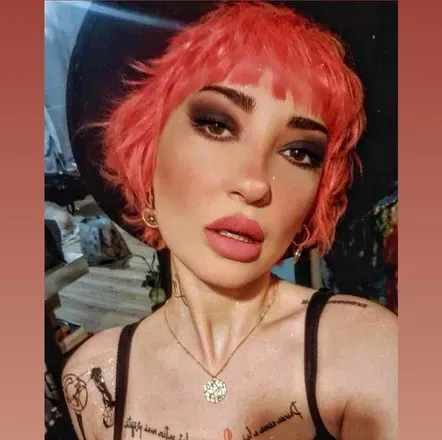 OnlyFans cuenta lolathebee avatar 1