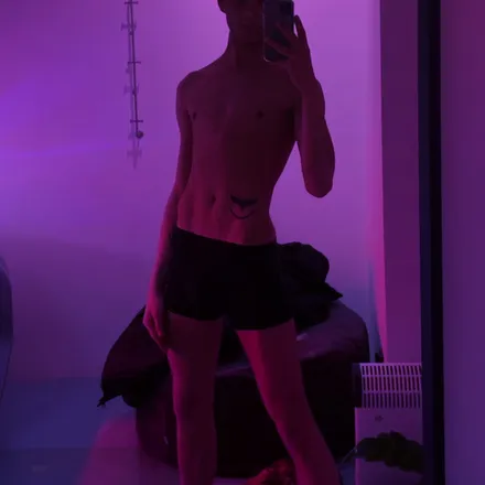 OnlyFans cuenta legaltwink69 header 2