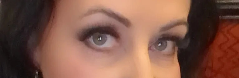 OnlyFans account  nympho_sophie header 2