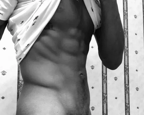 OnlyFans cuenta kingad0nis avatar 1