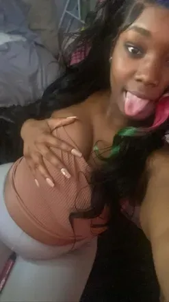 OnlyFans account  badgirlzclubla avatar 1
