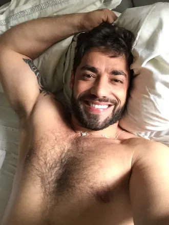 OnlyFans cuenta dezemrodrigo header 2