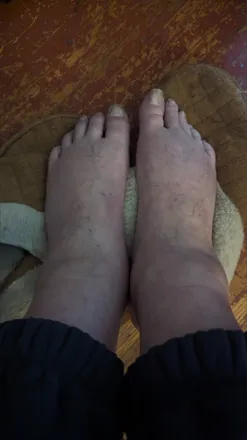OnlyFans cuenta playing_footsie420 header 2