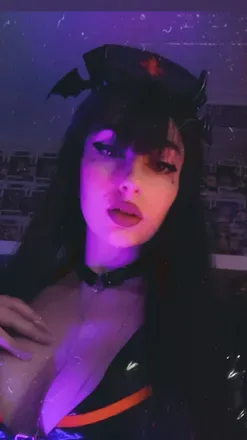 OnlyFans account  deviouslilwolf avatar 1