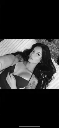 OnlyFans cuenta mckenna_elizabeth previous_headers_1 3