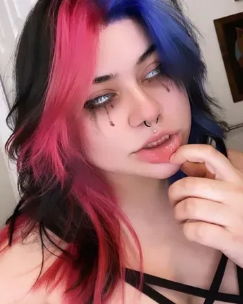 OnlyFans account  cherriesonly avatar 1
