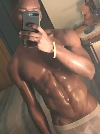 OnlyFans cuenta bbcrogerxxx avatar 1