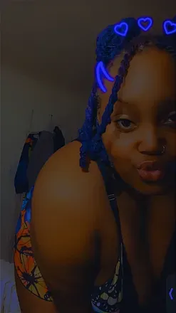 OnlyFans cuenta chocolatewetrose avatar 1