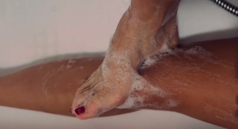 OnlyFans account  littlefeet6996 header 2