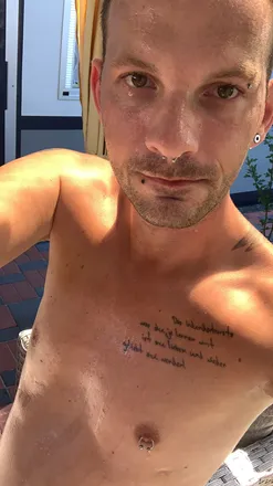 OnlyFans cuenta marcocholewa header 2