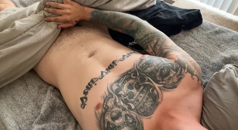 OnlyFans cuenta theguynextdoor208 header 2