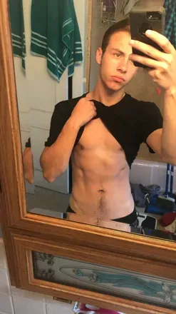 OnlyFans cuenta kc-121 avatar 1