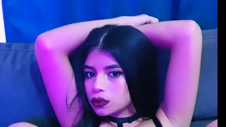 OnlyFans cuenta aryqueen99 header 2
