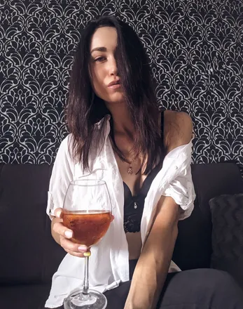 OnlyFans cuenta nika_odi_free header 2