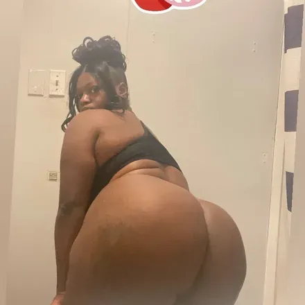 OnlyFans account  mizznenewetwet avatar 1