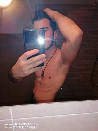 OnlyFans cuenta geraldo_morello header 2