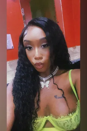OnlyFans account  freakforthefee avatar 1