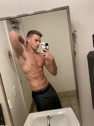 OnlyFans cuenta johnnydeeperfree avatar 1