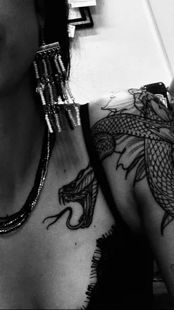 OnlyFans cuenta rhea.selene header 2
