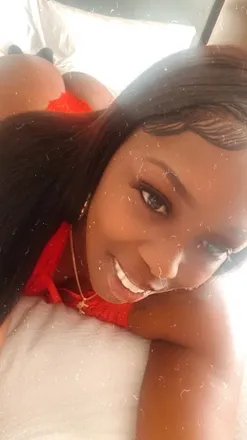OnlyFans cuenta godivas_finest header 2