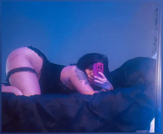 OnlyFans account  demoncheeks header 2