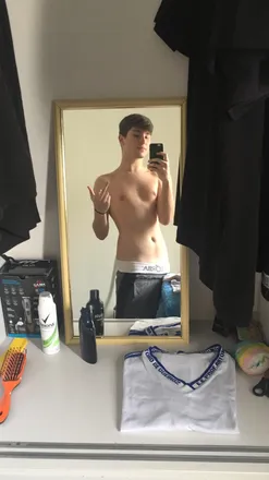 OnlyFans cuenta luixchaves header 2