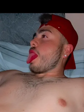 OnlyFans cuenta chicocaliente123 header 2