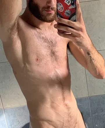 OnlyFans cuenta kinkykris avatar 1