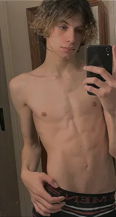 OnlyFans cuenta dylan_doy header 2