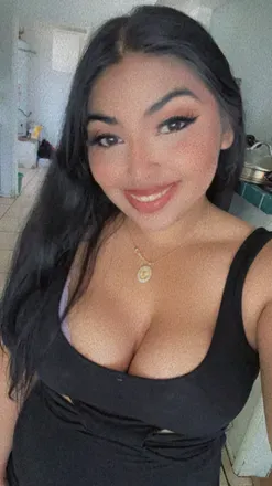 OnlyFans cuenta curvybabybella avatar 1