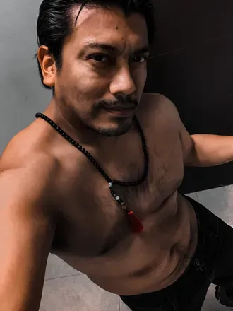 OnlyFans cuenta man_lat85 header 2