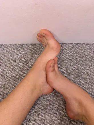 OnlyFans cuenta baref00tbunnny avatar 1