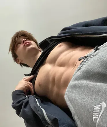 OnlyFans cuenta strongboy05 header 2